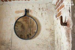 « Matka », un miroir mural  de style industriel – Produit Intérieur Brut… 